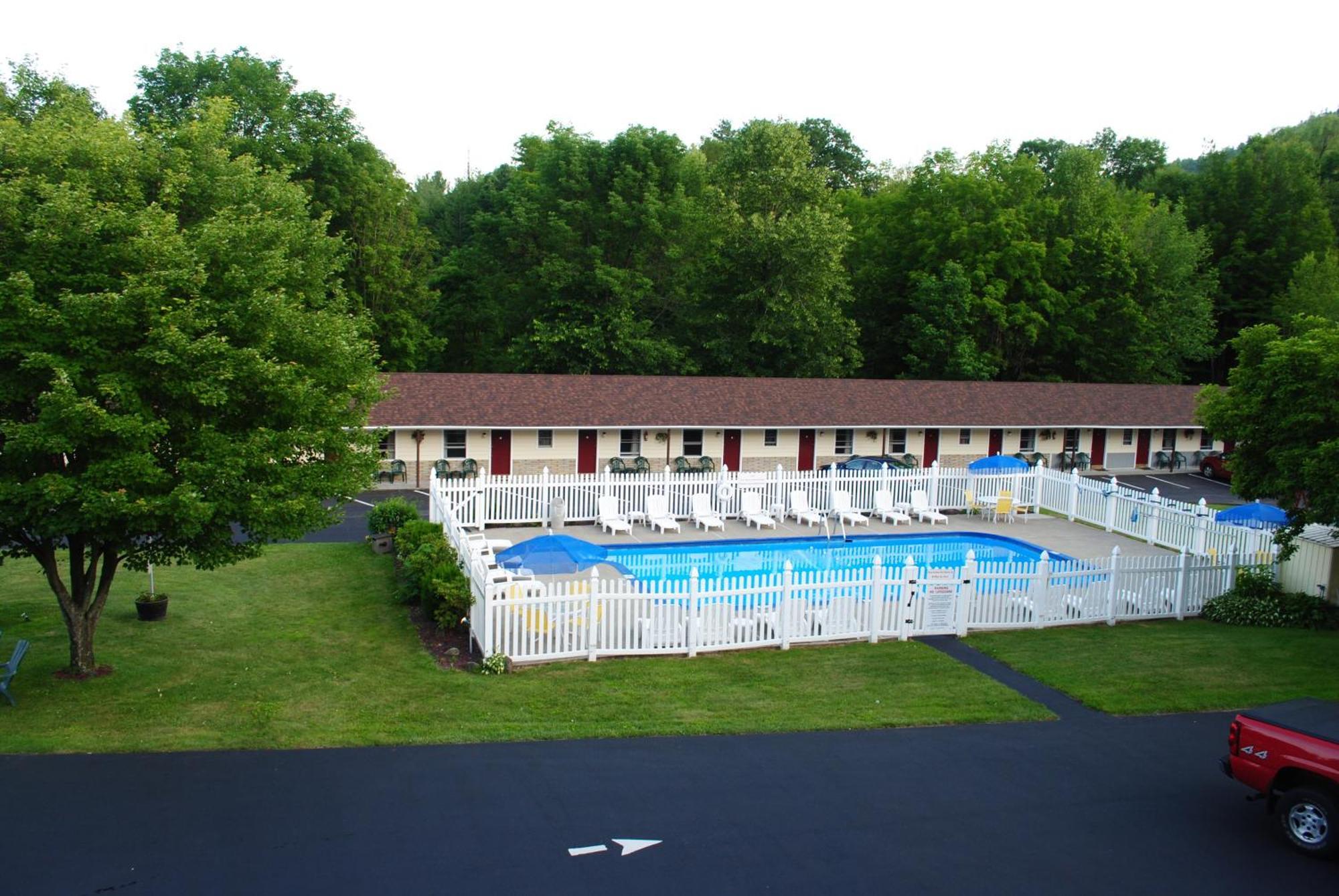 Fran Cove Motel Λίμνη George Εξωτερικό φωτογραφία