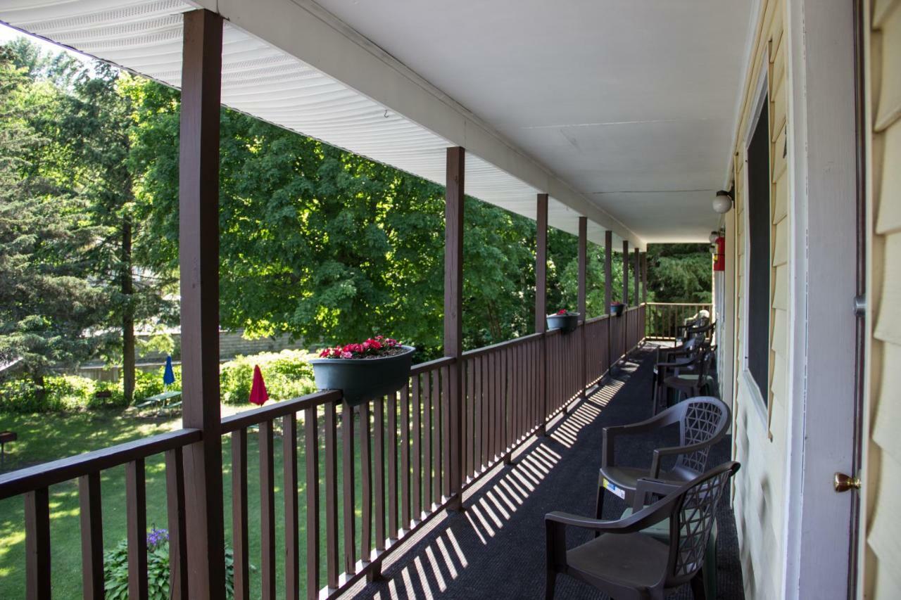 Fran Cove Motel Λίμνη George Εξωτερικό φωτογραφία